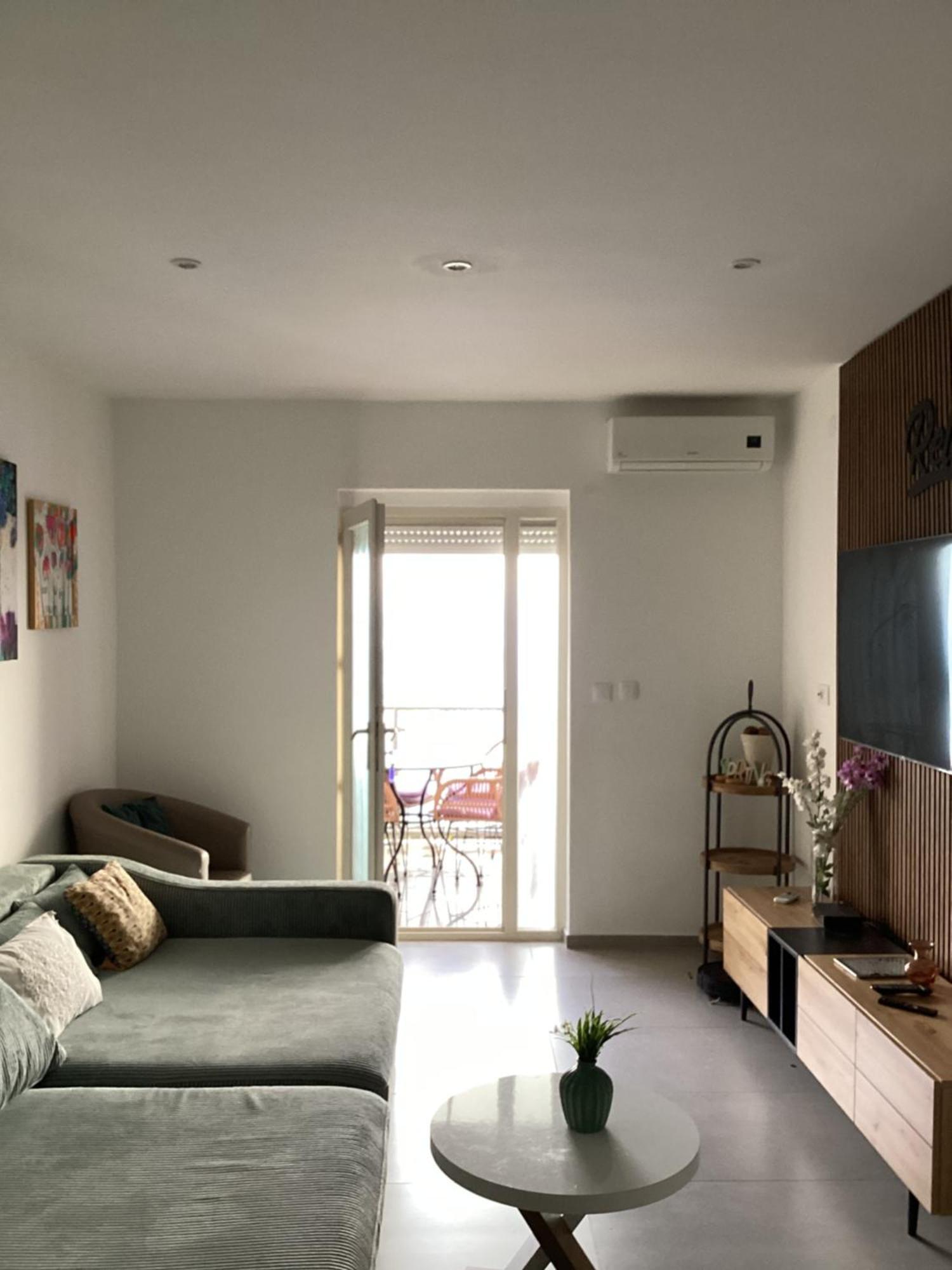 Apartments Melanie أوباتيا المظهر الخارجي الصورة
